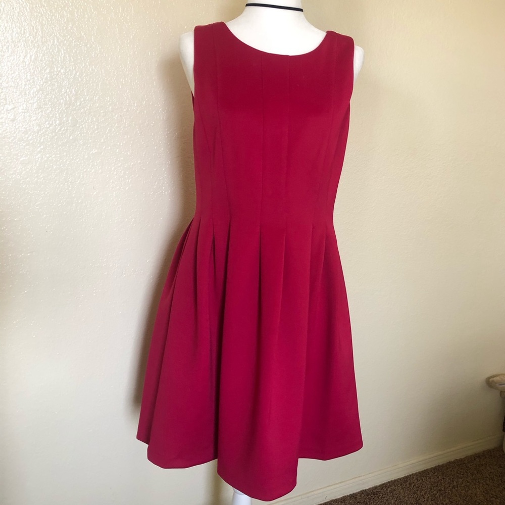 Calvin Klein fuchsia party dress